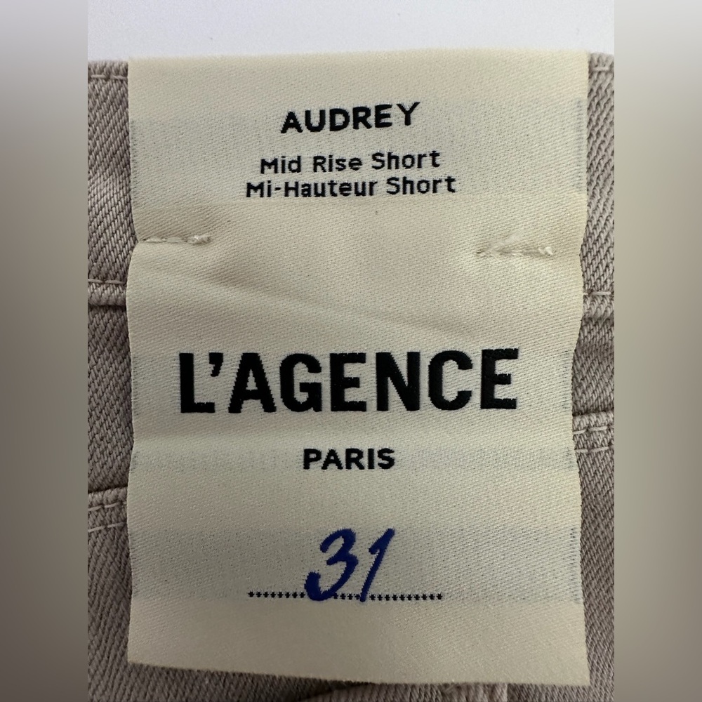 NWT L’AGENCE Audrey Mid-Rise Raw Hem Cut-Off Shorts Size 31 Biscuit Neutral - Picture 5 of 11